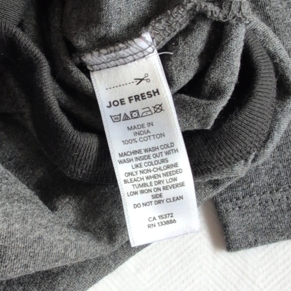 joe fresh x disney mickey mouse 3 piece bundle bodysuits & joggers 18-24 months - Picture 12 of 12